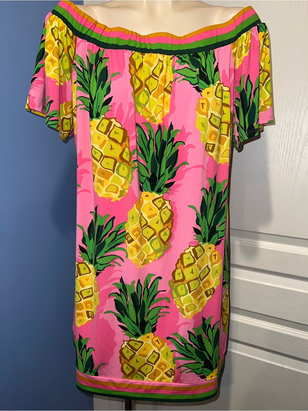 Trina Turk Kelso Pink Pineapple Off-Shoulder Dress size L - Picture 4 of 11